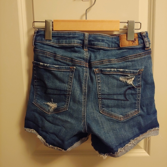 High waisted jean shorts - Picture 3 of 3